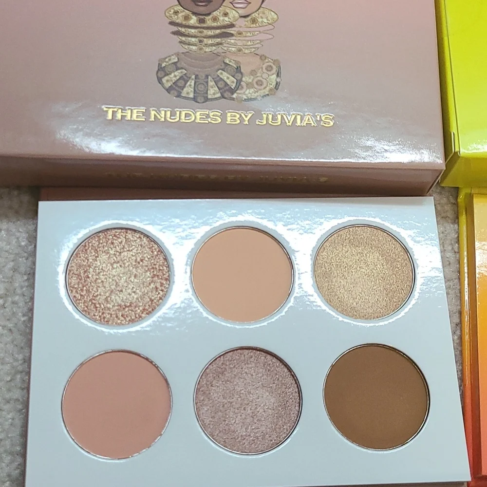 JUVIA'S PLACE EYESHADOW BUNDLE FOR SALE - Picture 3 of 8